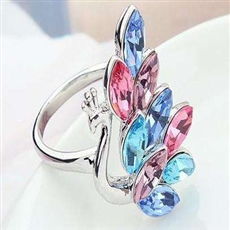 珠宝首饰选购技巧与克徕帝珠宝官网工艺礼品推荐